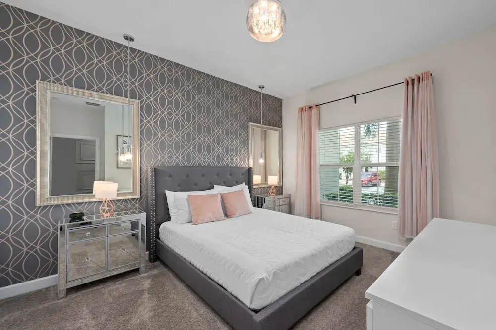 Chic Resort Getaway 15 Min to Disney