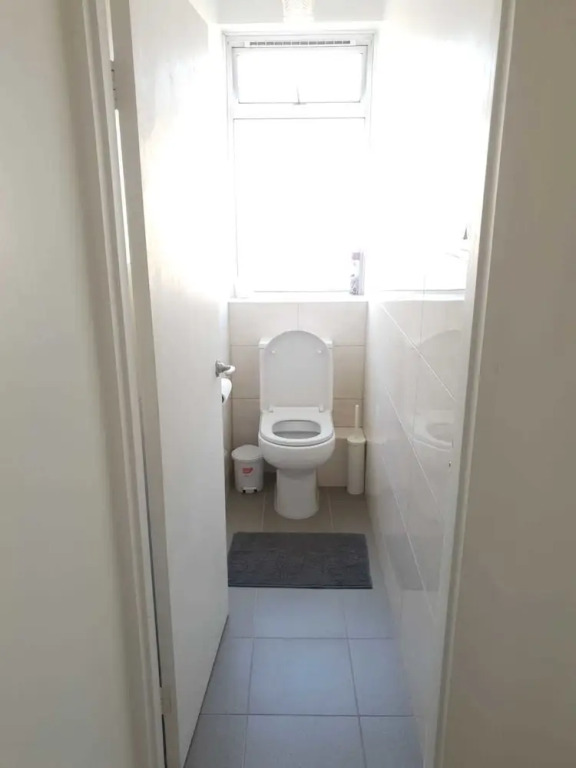 Bright and Spacious 3 bed Flat Westminster
