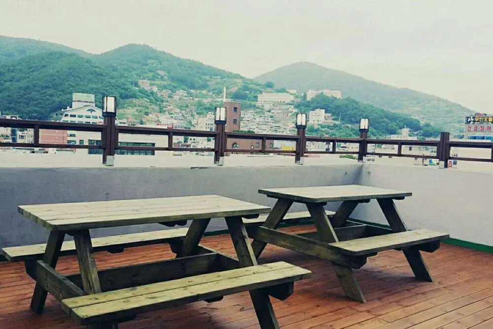 Yeosu Hi and J Guest House