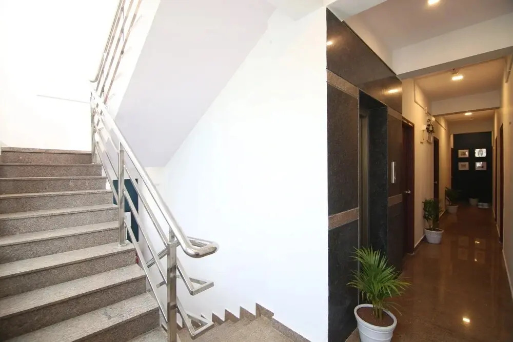 P&P Comforts By OYO Rooms