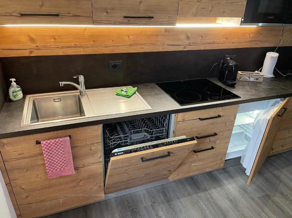 LG Apartment Livigno - 5 guests - Moderno comfort alpino