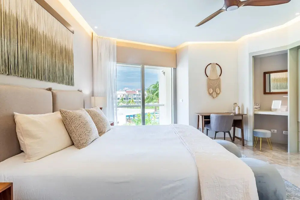 Casa Mia 3 bedroom At Mareazul 4 Apts by RedAwning