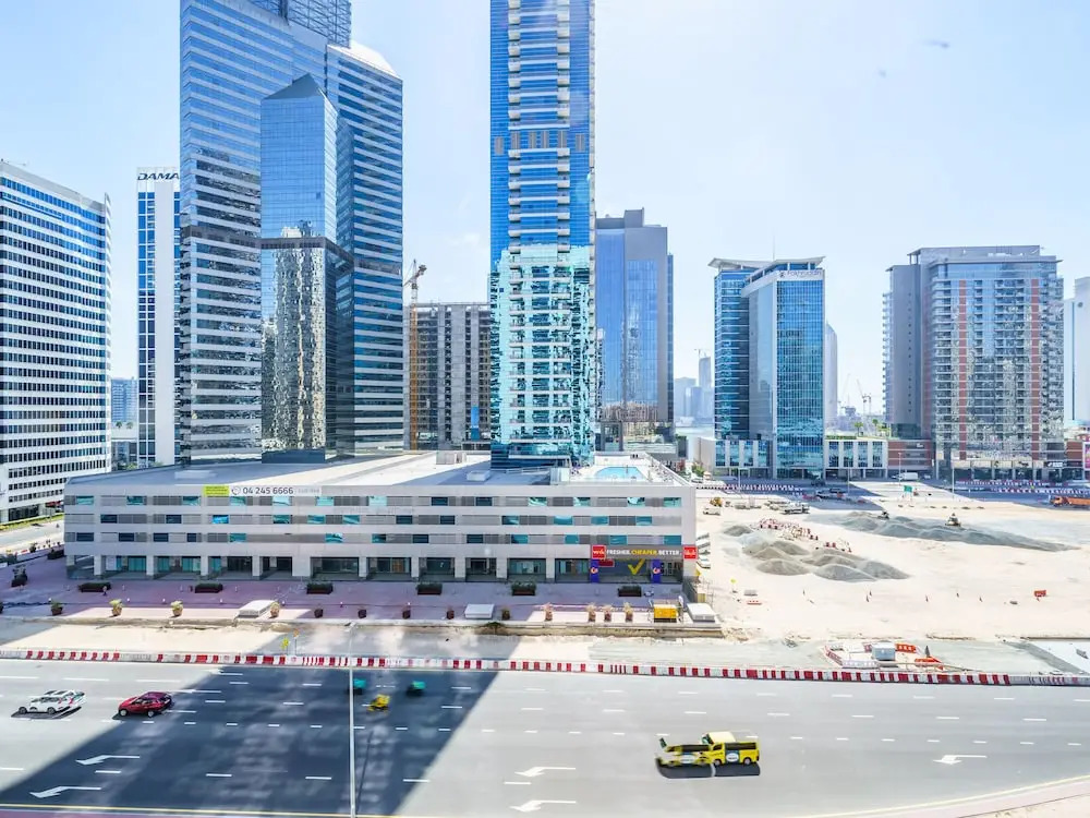 Downtown Charming Condo Close to Dubai Mall