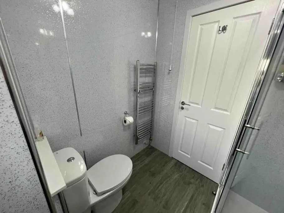 Modern 2 Bed Apartment