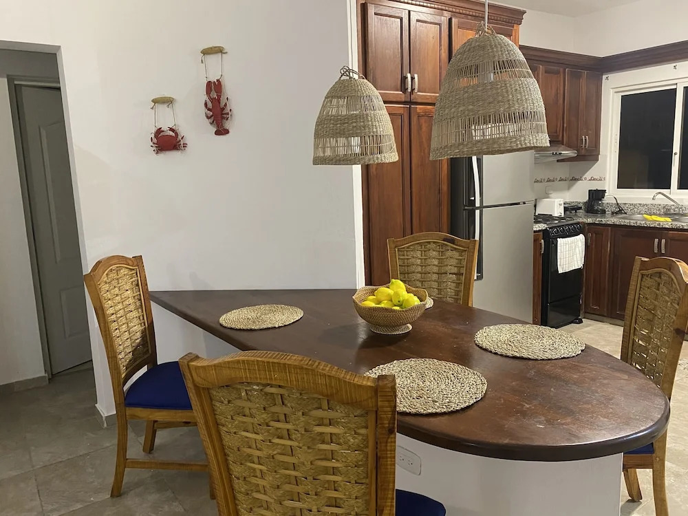 Bahia Azul Beach & Pool Apartment