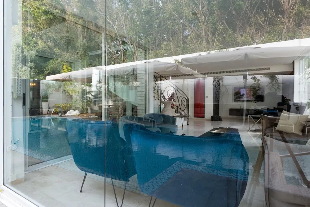 Alma Suites
