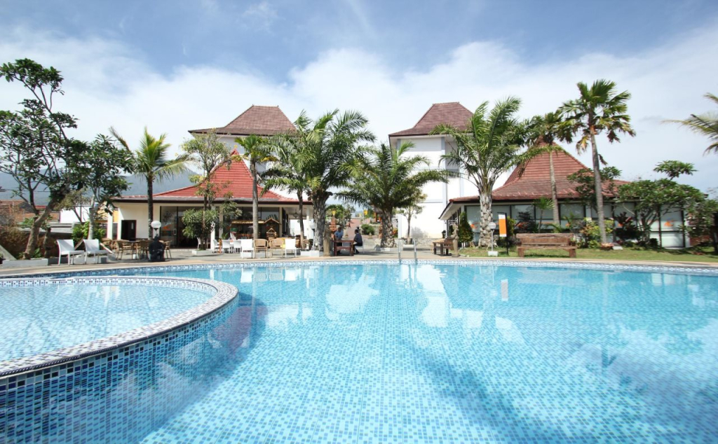 Ciptaningati Hotel