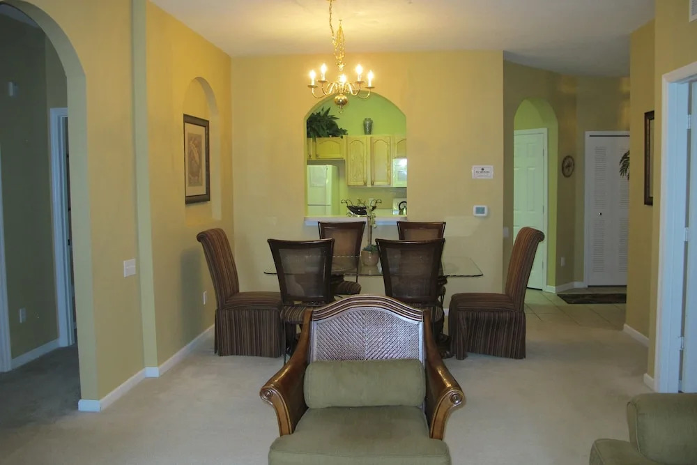 Windsor Hills 2788 - 103