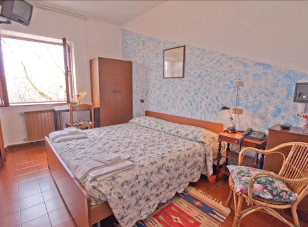 Hotel Rondanino