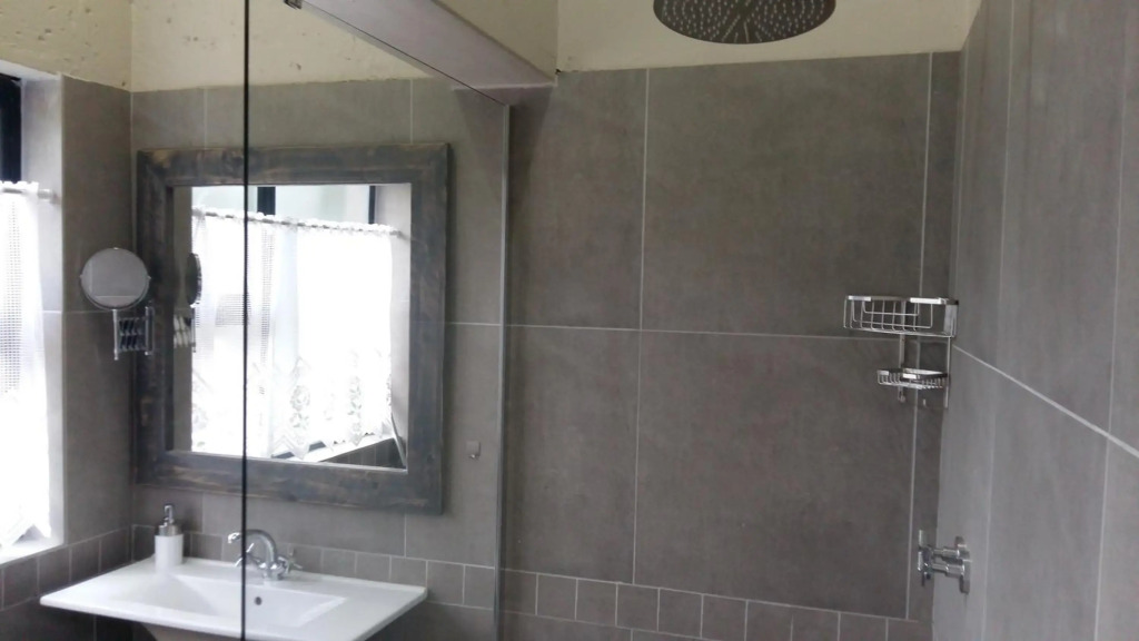 Studio 3 Churchill Lane Self catering accommodation