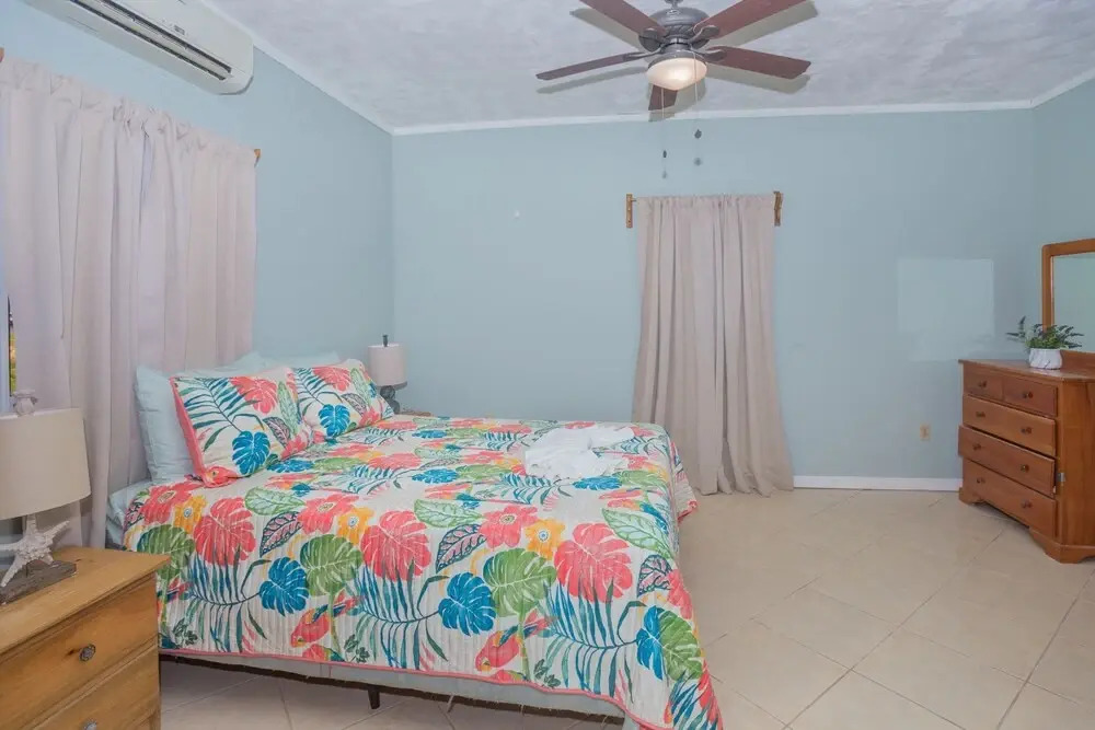 Roatan Ocean View - Ground Floor 2 Bedroom Apts
