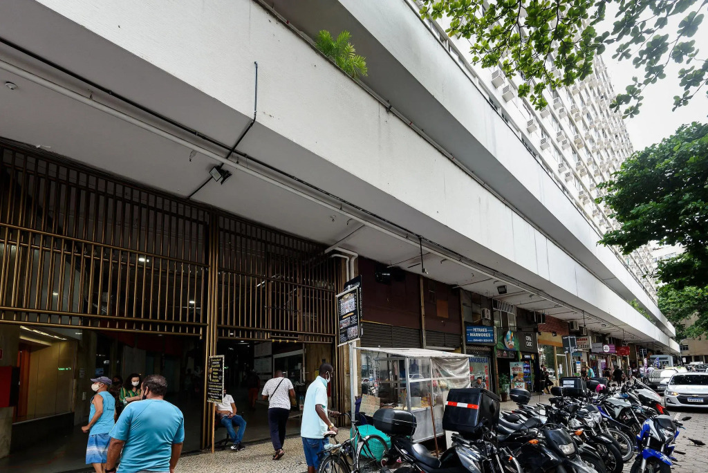Loft com Vista p/ o Cristo Redentor | SQC 143/1418