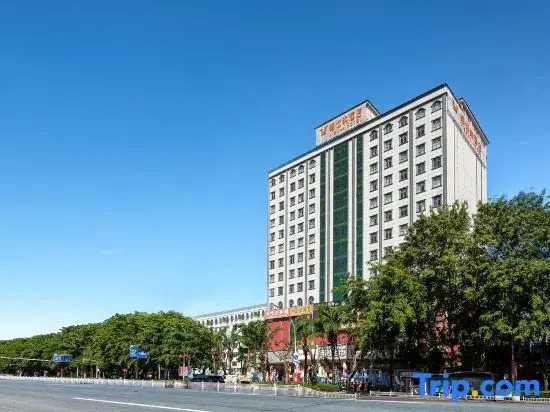 Vienna Hotel (Dongfang Avenue)