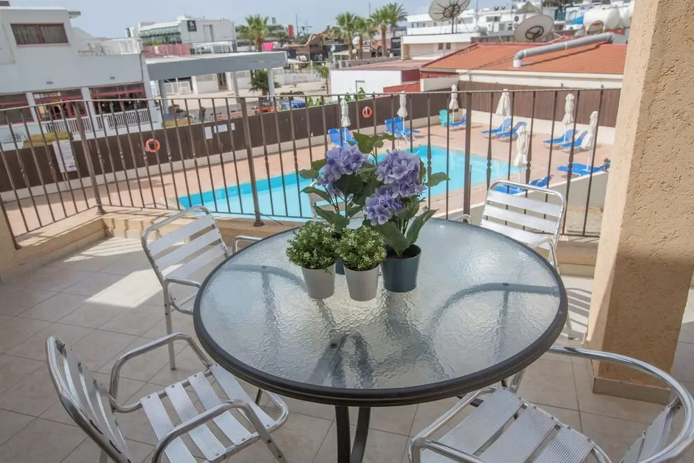 Ayia Napa Holiday Apartment Na101