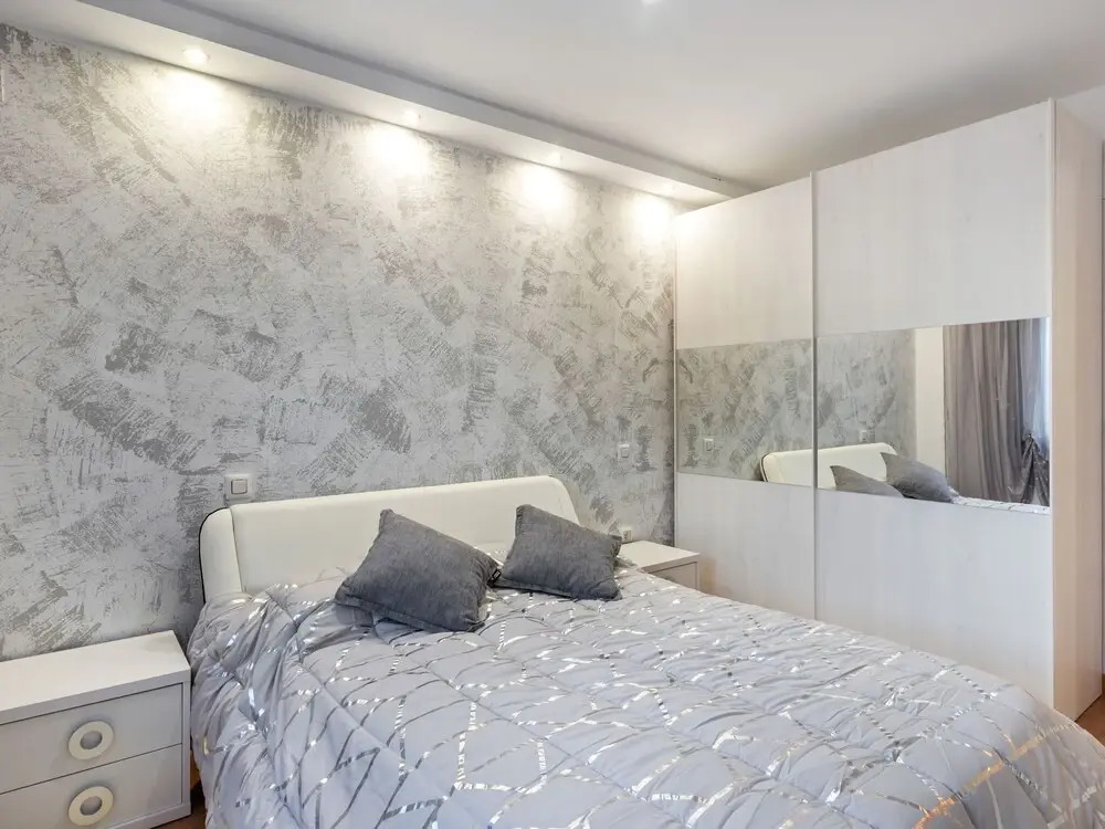 Inviting Mansion in Calpe with Hot Tub