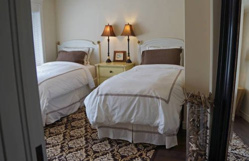 The Doctor's House Inn & Spa
