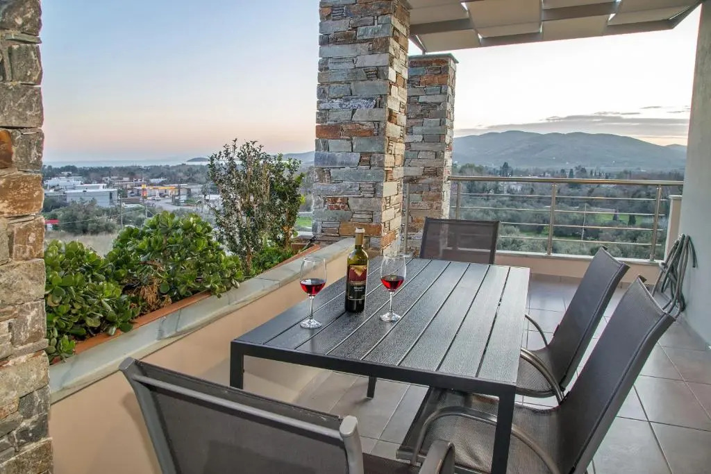 Vardians Villas & Suites