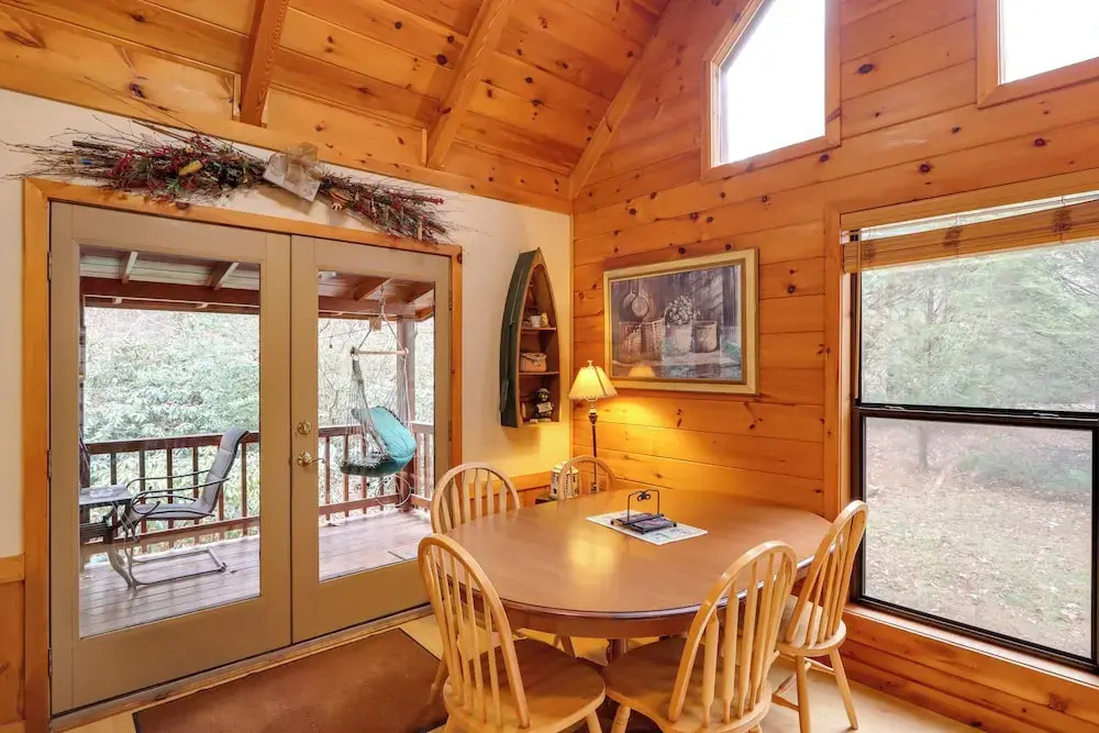 Creek Bend Escape w/ Hot Tub + River Views