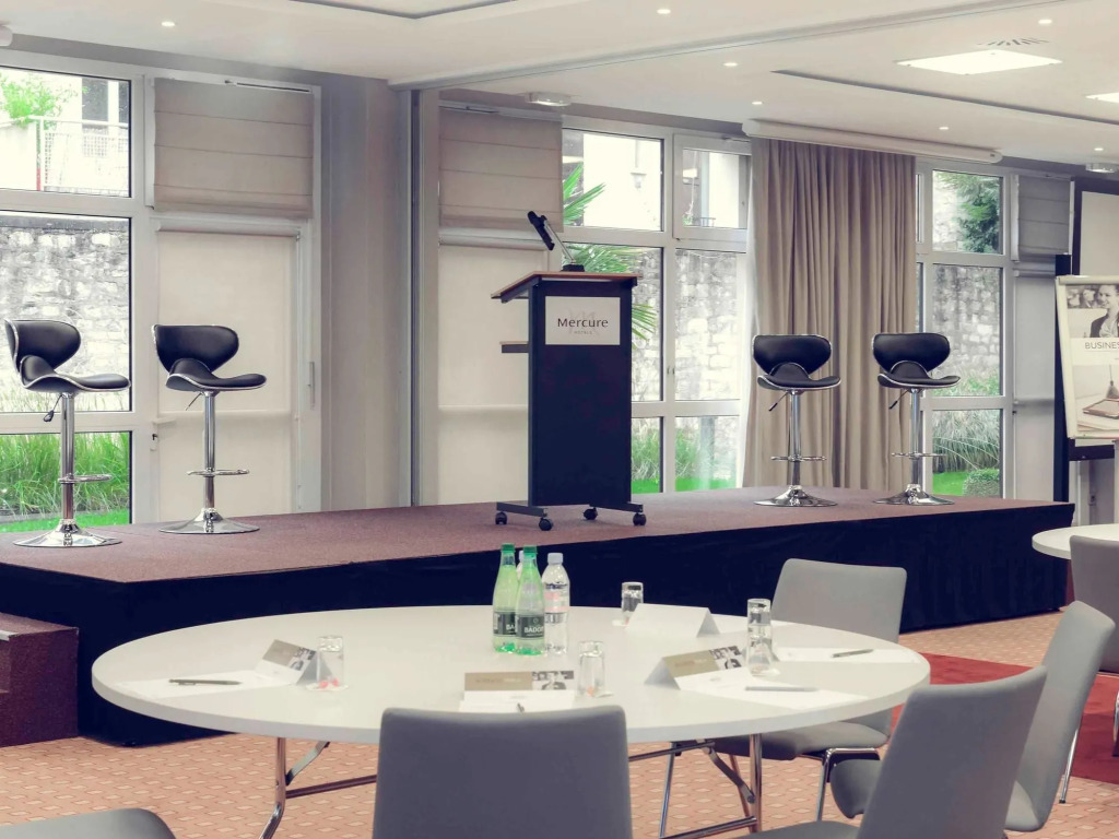 Mercure Caen Centre Port De Plaisance