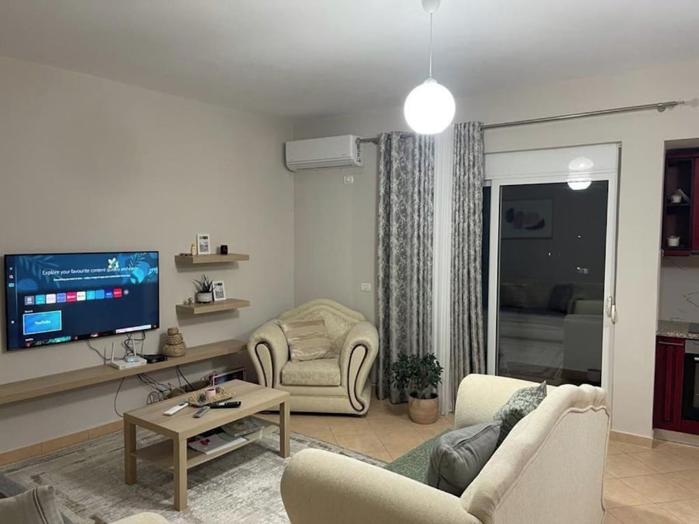 Prishtina Hotel Sarande