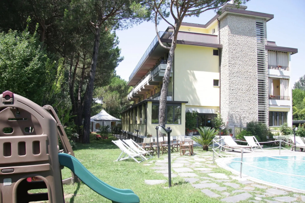 Hotel Nedy