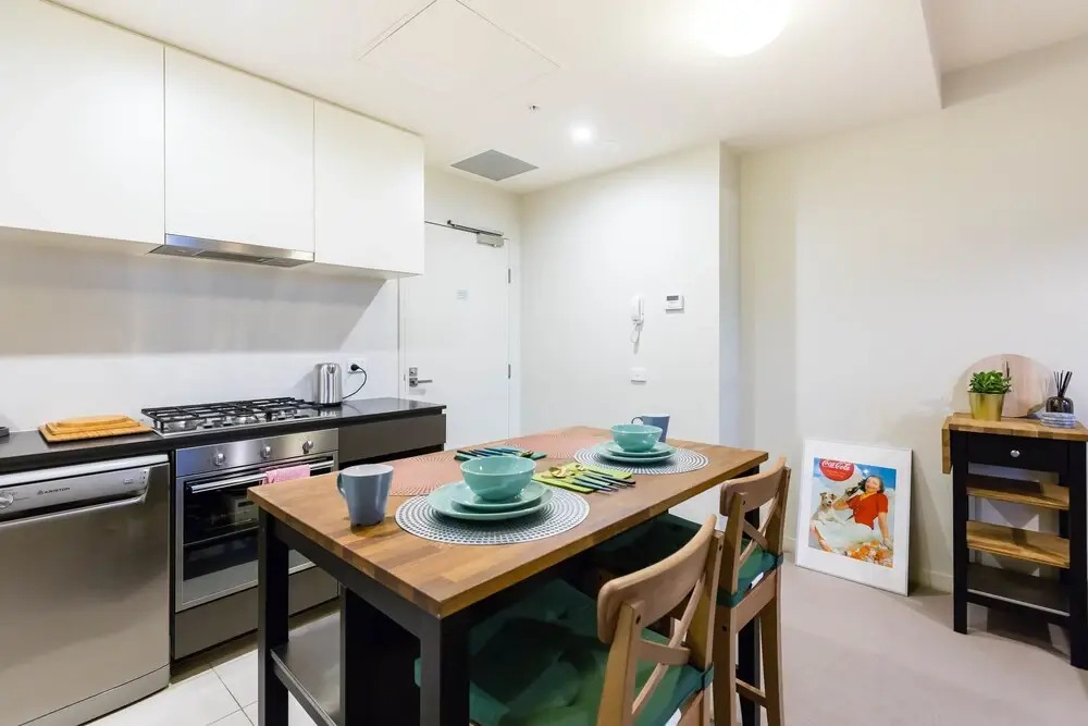 YASHITA, 2BDR Melbourne Apartment