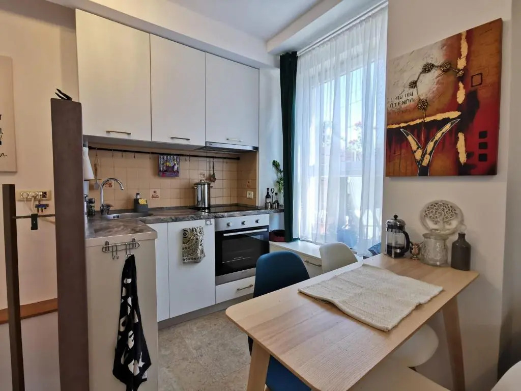 Lovely 1-bedroom apartment close to the centre
