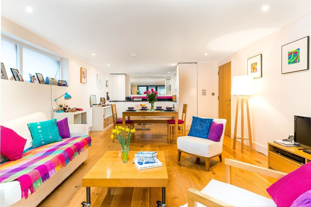 Charming Hackney Apartment with Garden