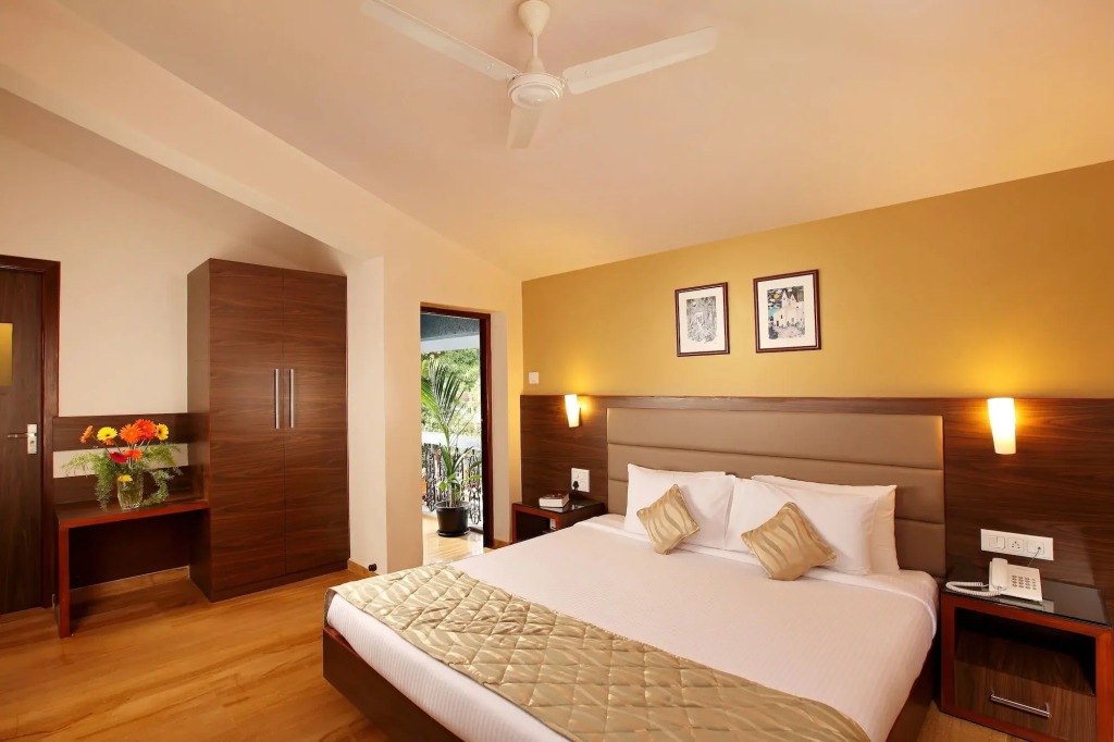 The Hawaii Comforts Panjim Donapaula