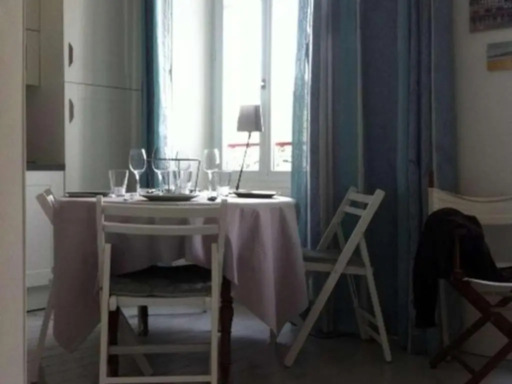 Appartement Le Palais, 3 pièces, 4 personnes - FR-1-418-80