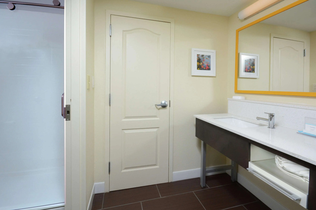 Hampton Inn & Suites Clinton