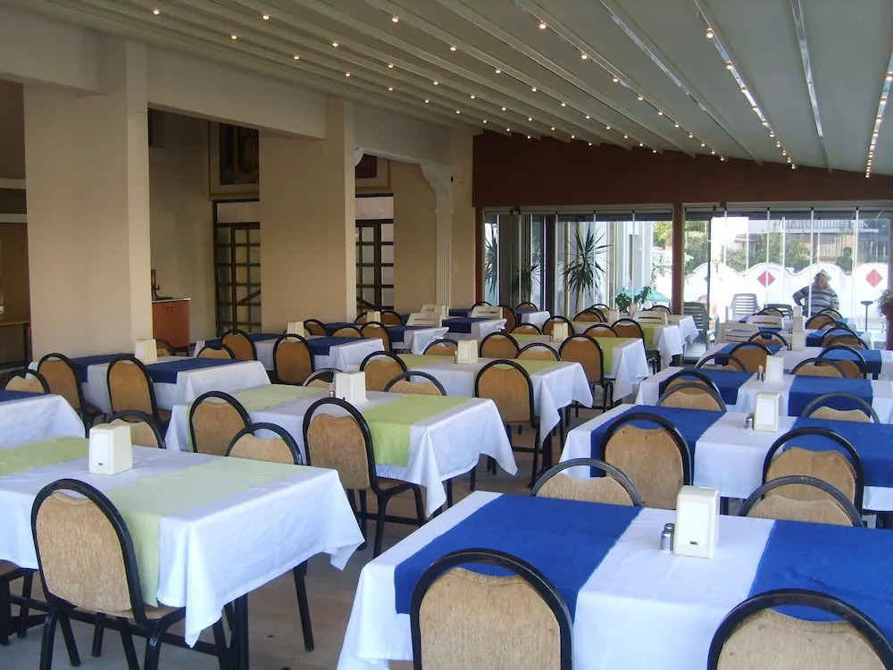 Minay Hotel