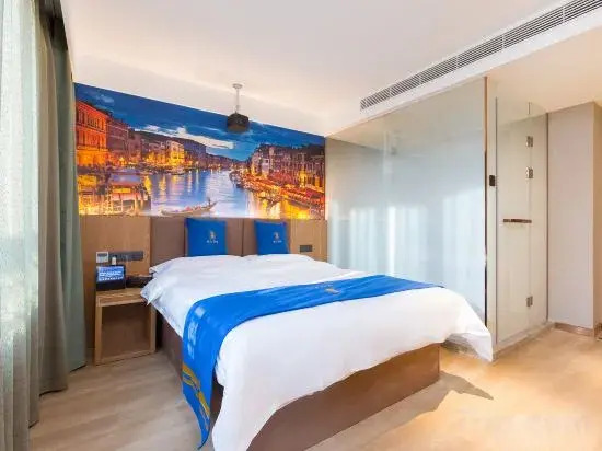 Super 8 Select Hotel (Beijing Bird's Nest Anli Road Subway Station)