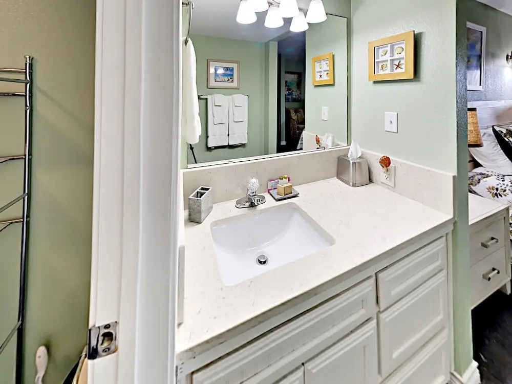 116 Sea Breeze - One Bedroom Condo