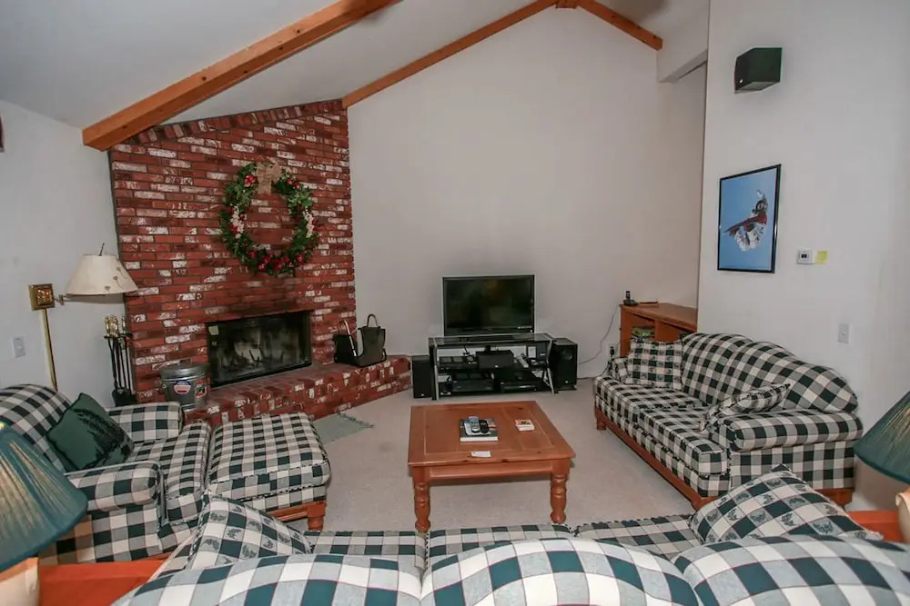 Skiing Bear Condo-1789 by Big Bear Vacations