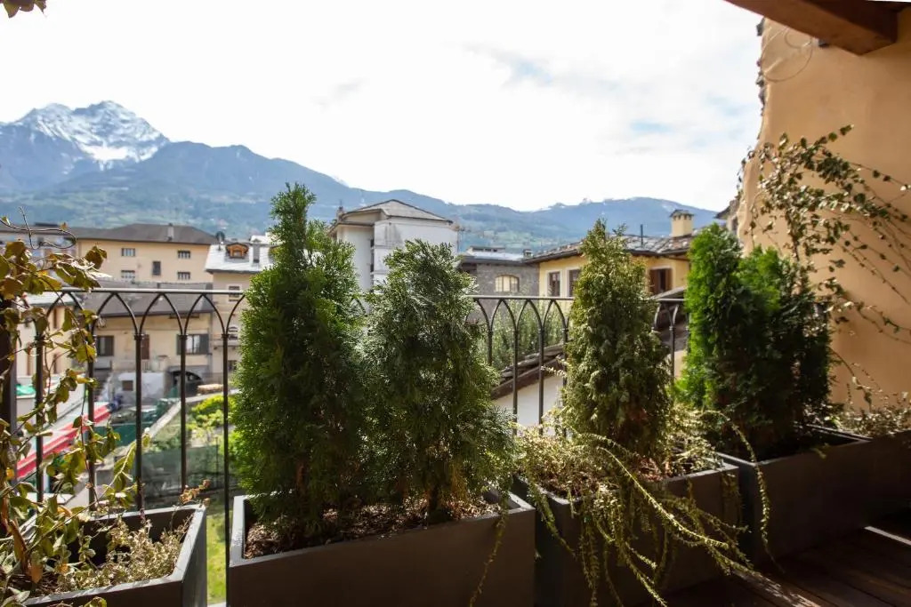 StudiÒ Aubert