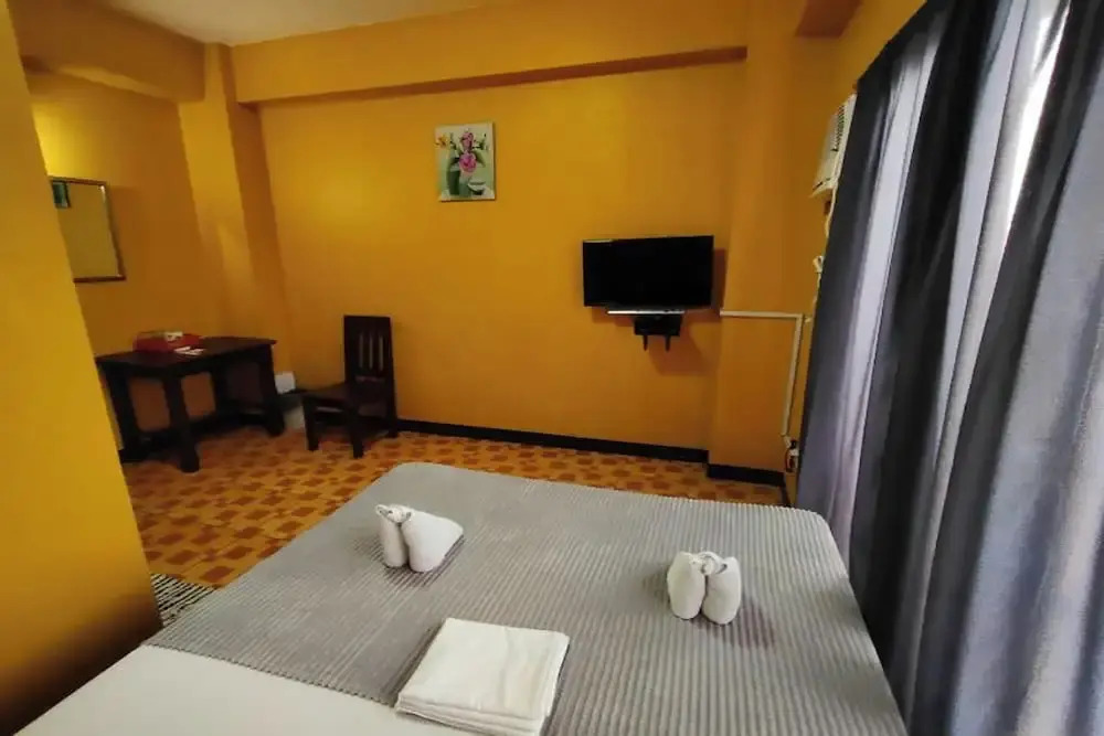 Sea Urchin Hotel near Hundred Islands