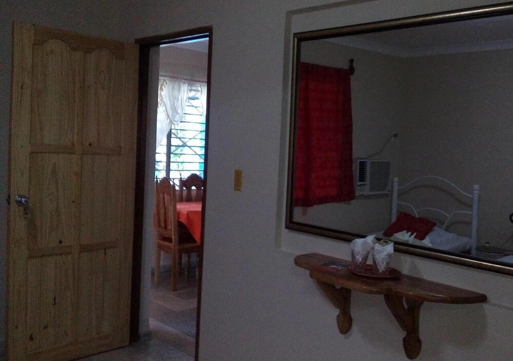 Casa Milbia y Angel CIENFUEGOS