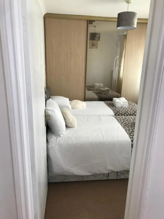 Newly refurbished 2bed bungalow, Bristol, UK