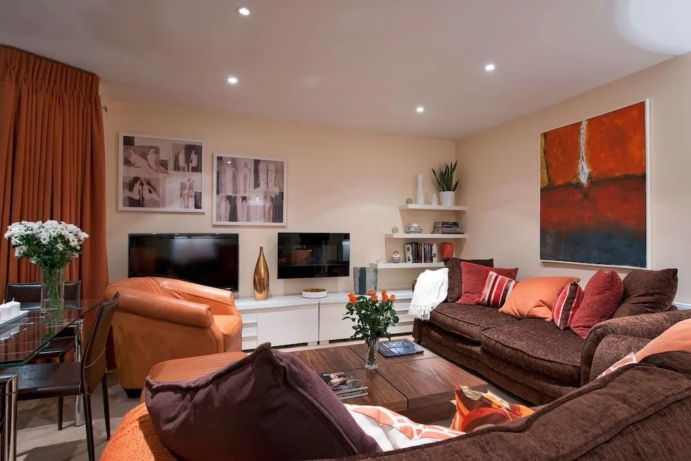 The London Agent Chelsea Finborough