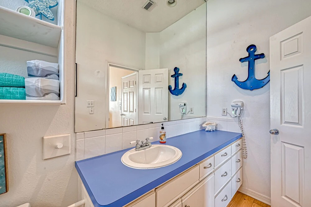 Vitamin Sea in Pirates Beach, 50 Steps to the Beach, Wraparound Deck, 4 BD, 4BT