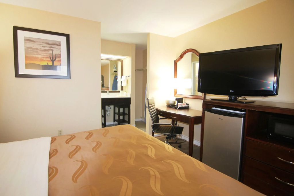 Quality Inn & Suites Franklin