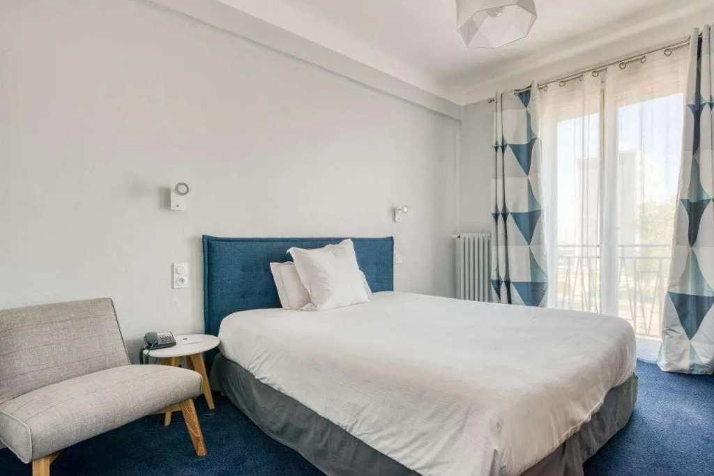 Hotel Le Berry Saint-Nazaire