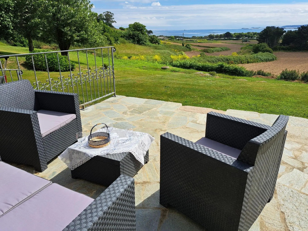 Granite House in Brittany with Sea Views