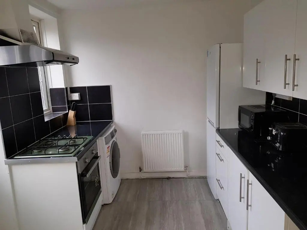 Barnfield Place