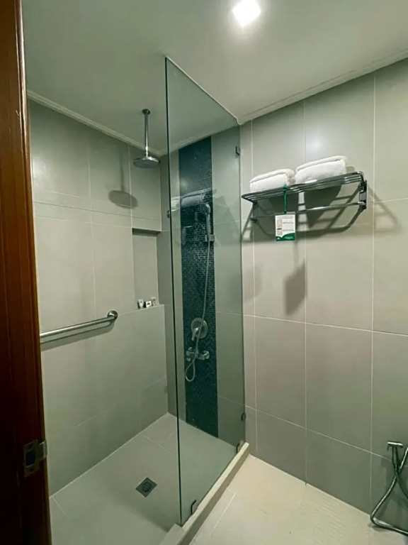 Days Hotel by Wyndham Iloilo