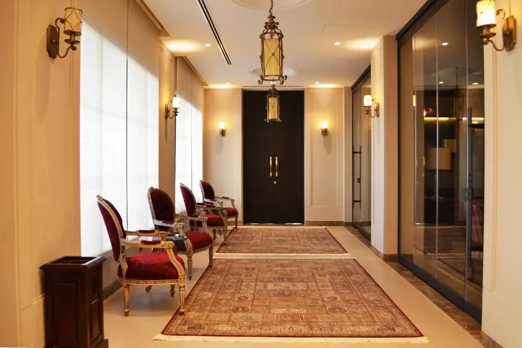 Ambassador, a Boutique Hotel