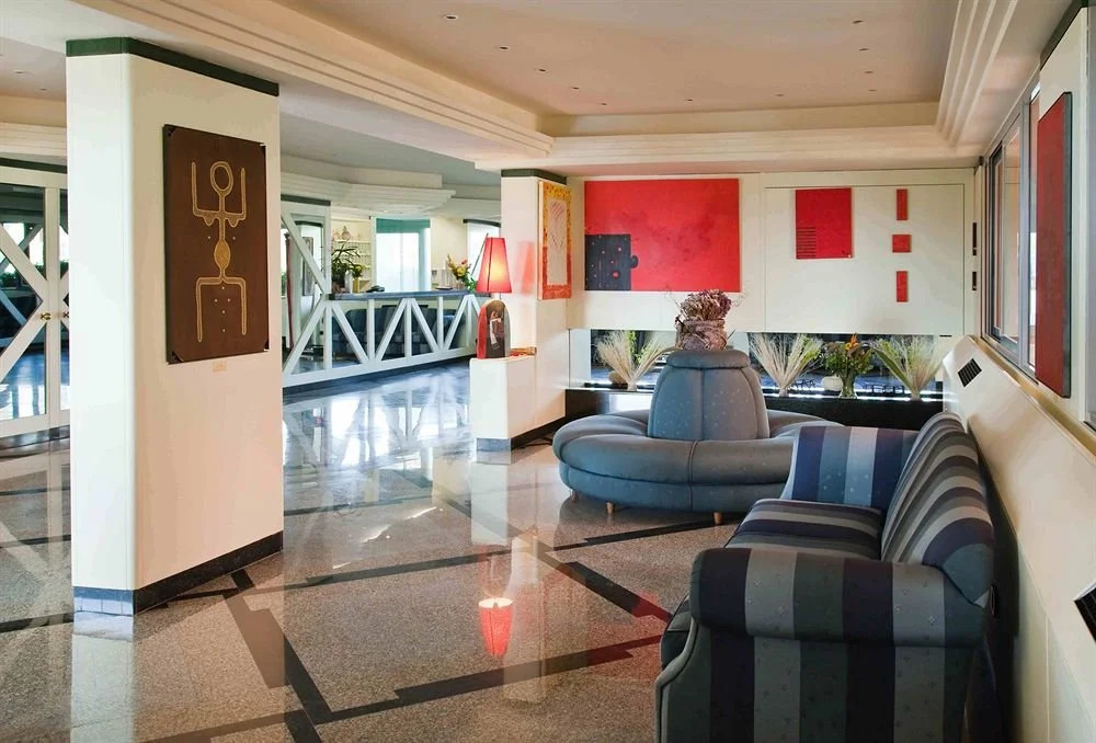 Qt Hotel