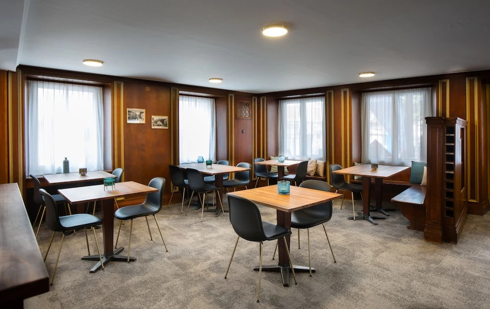 Hotel Krone by b-smart