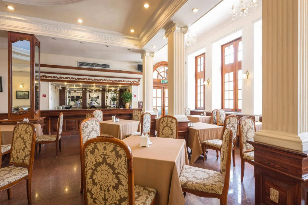 Riverside Hotel Saigon